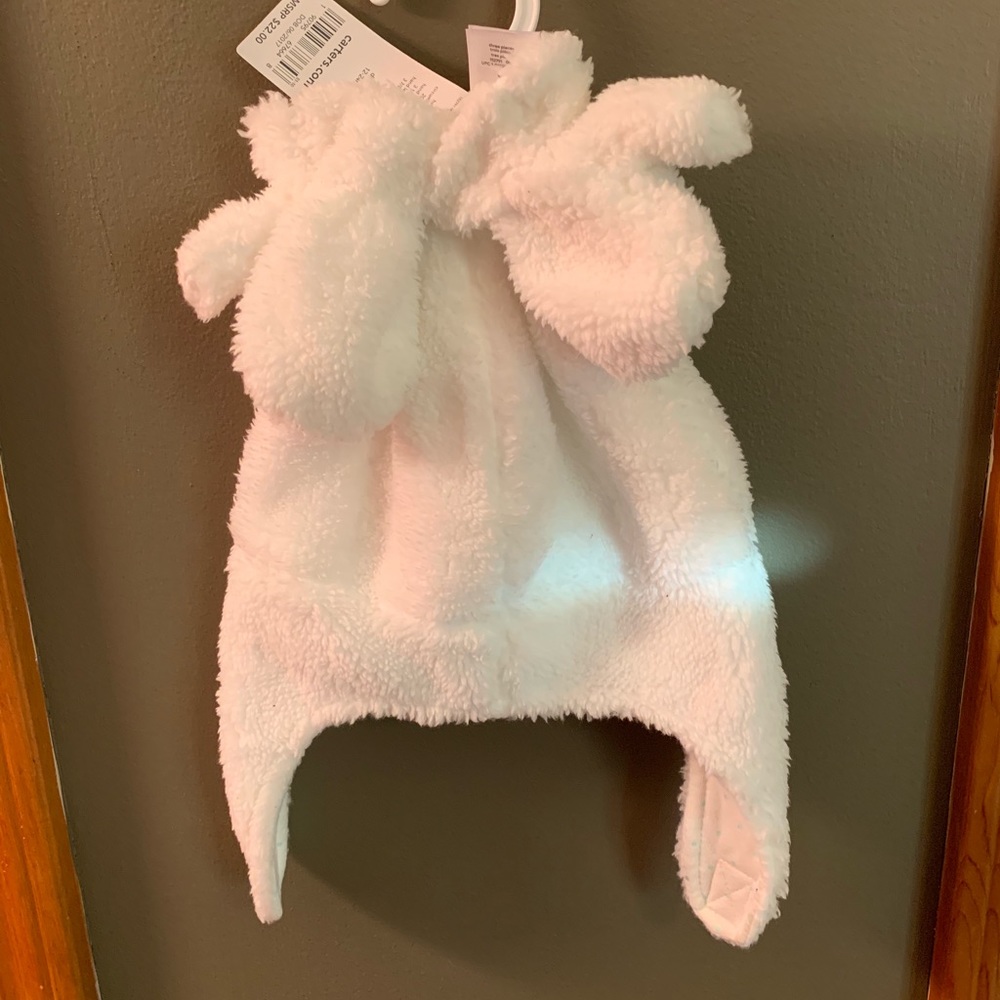 BNWT: 12-24m Hat and Glove Set